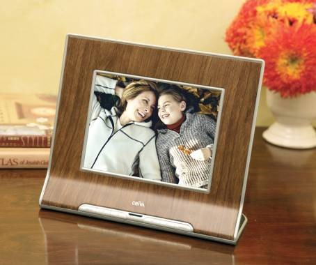 CEIVA digital photo frame