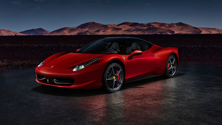 Ferrari 458 Italia at night
