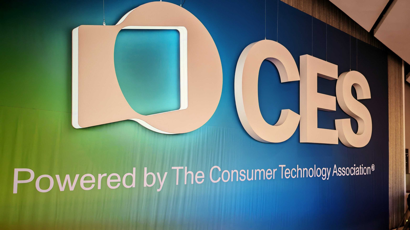 CES 2025 Day 0 The Crazy Before The Storm