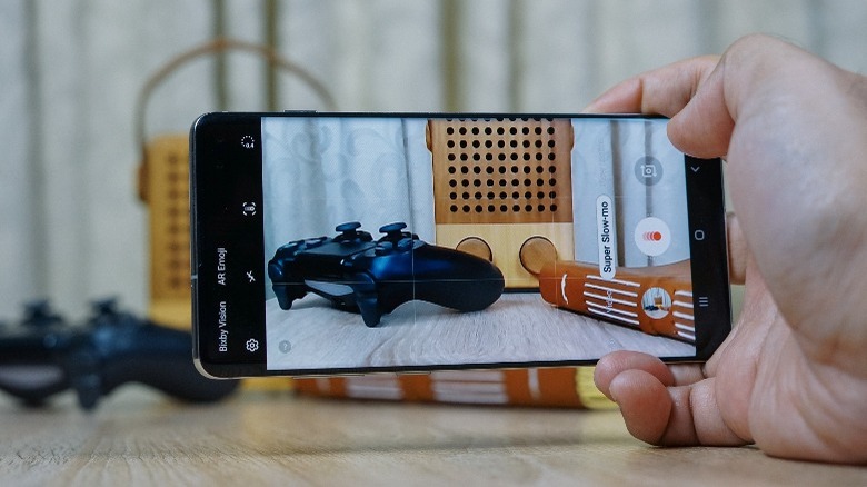 smartphone recording slow motion video