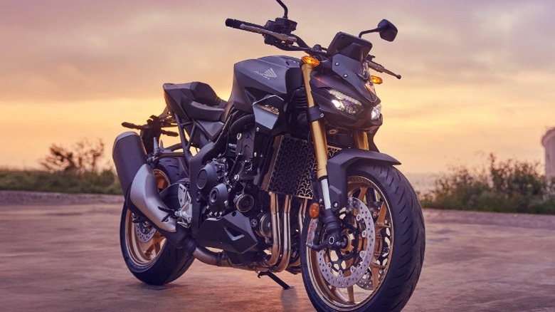 Parked 2026 Honda CB1000 Hornet SP