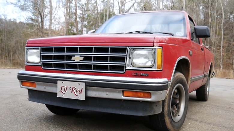 1985 Chevy S10 parked front end