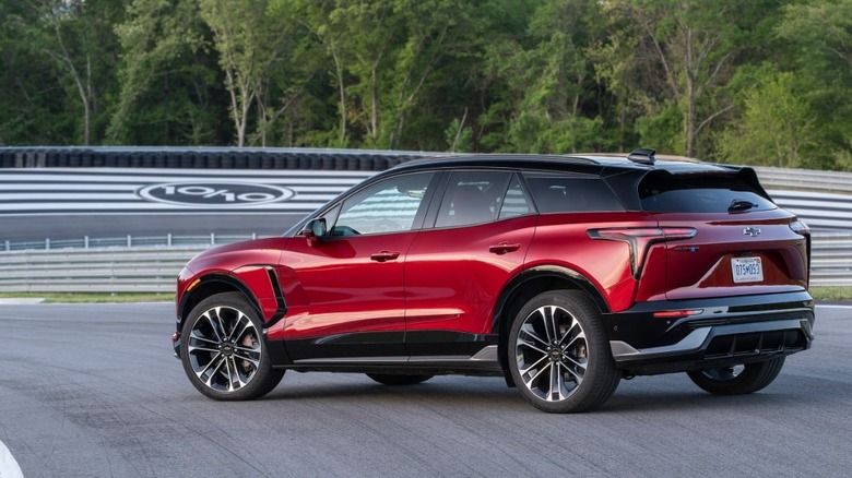 Rear 3/4 view of Chevy Blazer EV SS
