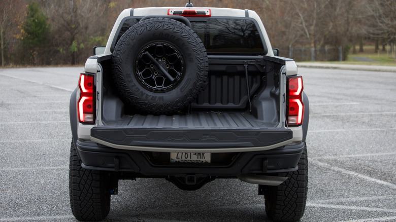 ZR2 bed with spare tire