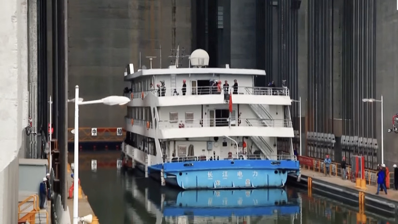 A ship moves into the Three Gorges lift chamber to be raised