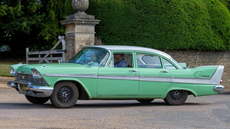 Plymouth Belvedere