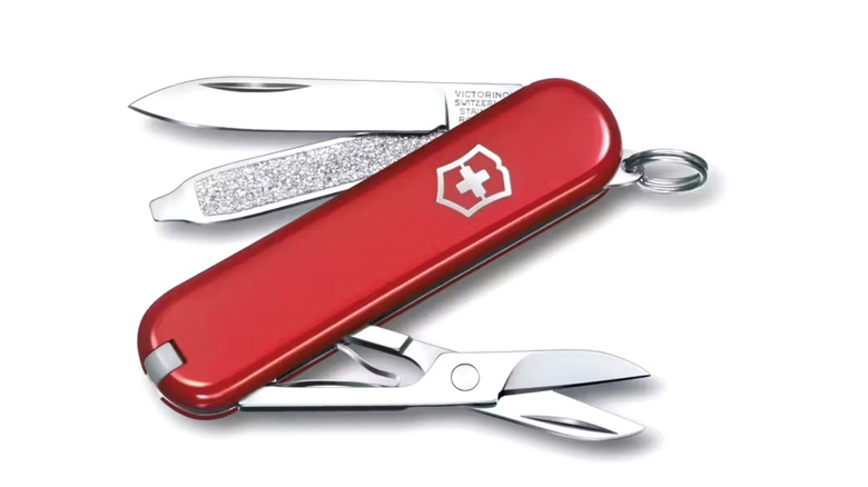 Photo displaying Classic Swiss Army Knife