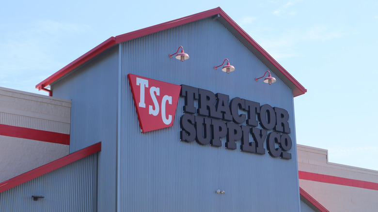 Tractor Supply Co storefront with large signage