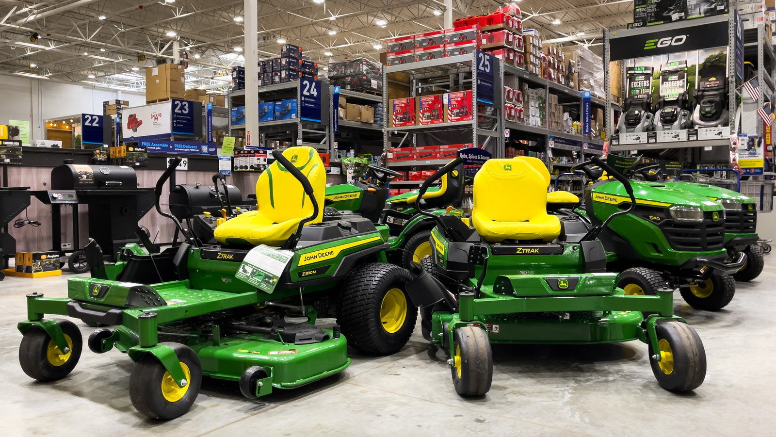 Common Problems With John Deere Lawn Mowers (According To Owners)
