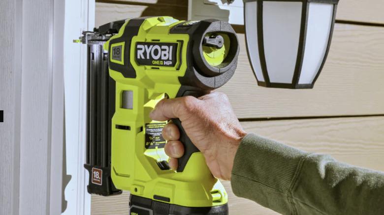 Ryobi P322 Brad Nailer