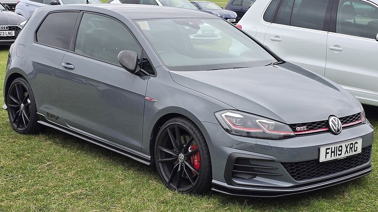 A 2019 MK7 Golf GTI