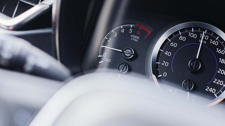 Vehicle dashboard