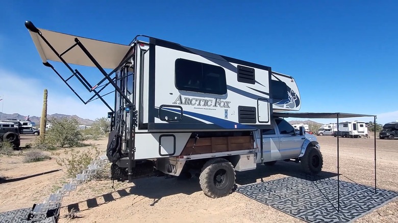 Ford F450 diesel with Arctic Fox camper