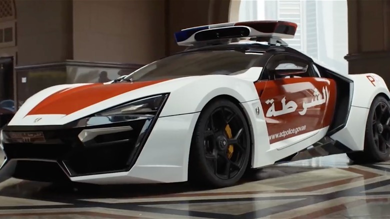 Abu Dhabi's Lykan HyperSport