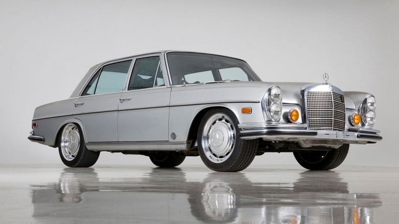 Icon 1971 Mercedes-Benz 300 SEL Derelict