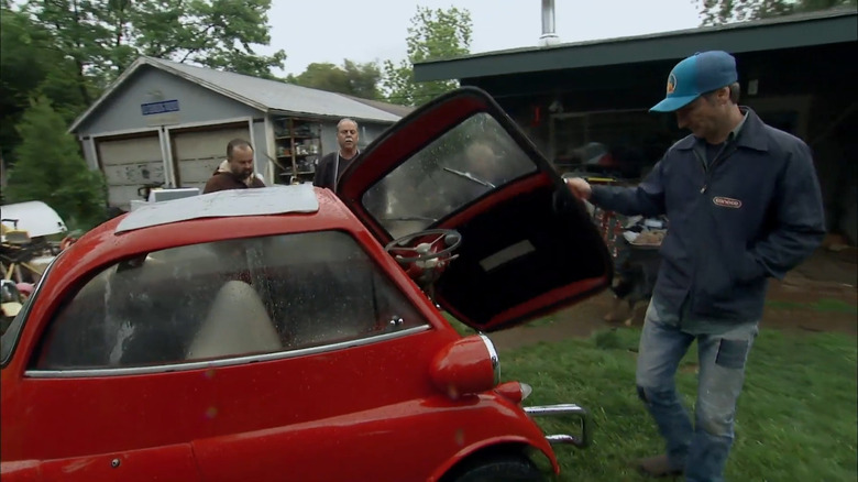 1950s BMW Isetta 300 on American Pickers