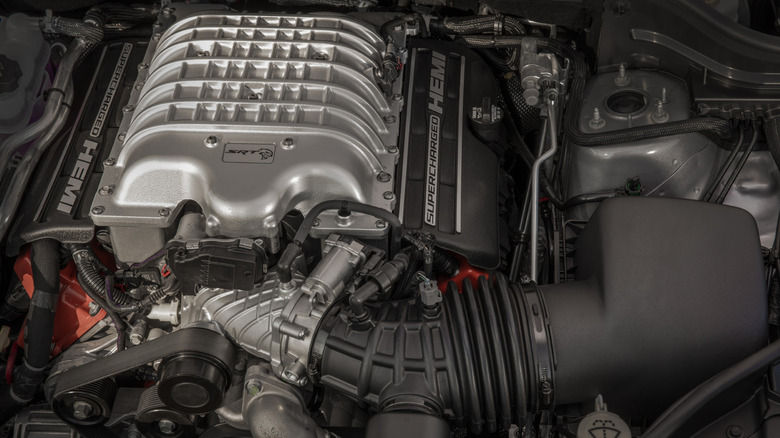 Jeep Grand Cherokee Trackhawk 6.2L Supercharged Hemi engine