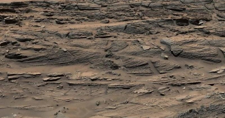 sand-dunes-on-mars