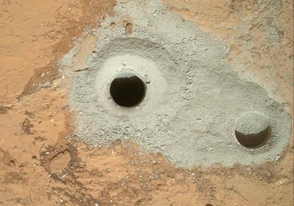 mars-curiosity-rover-first-real-drilling_64149_600x450