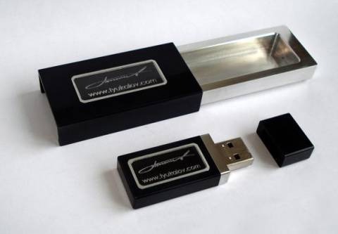 Slava Tyukalov USB Flash Key