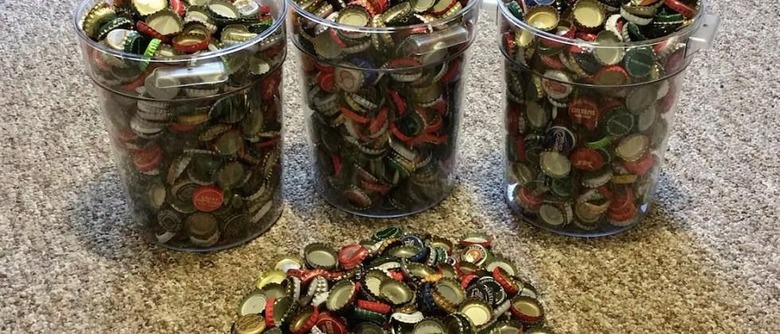 Dedicated Fallout fan tries to preorder Fallout 4 with over 2,000 bottle caps