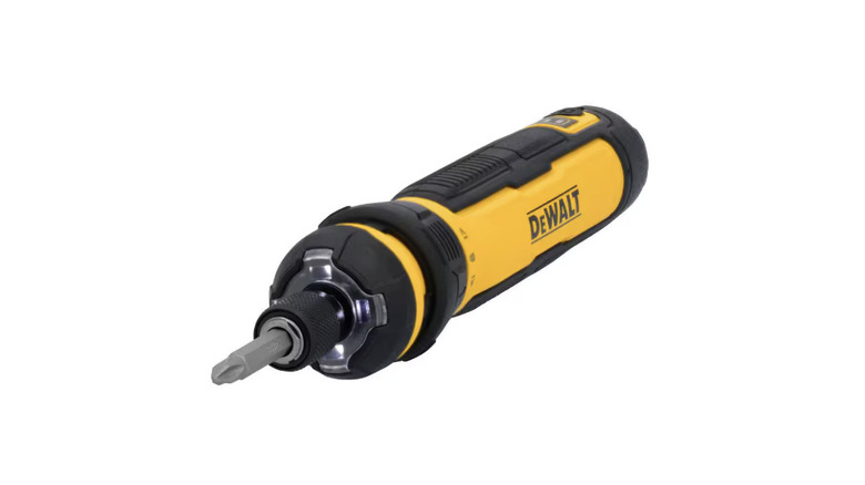 A closeup of the DeWalt DWHT66719 showing the FlexDrive collar.
