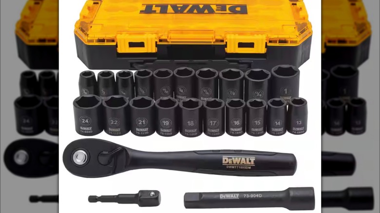 DeWalt 23-piece 1/2 in. Socket Set with Ratchet