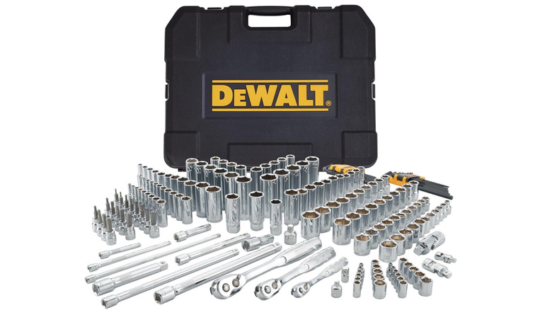 DeWalt's Mechanic's Tool Set pictured against a white background