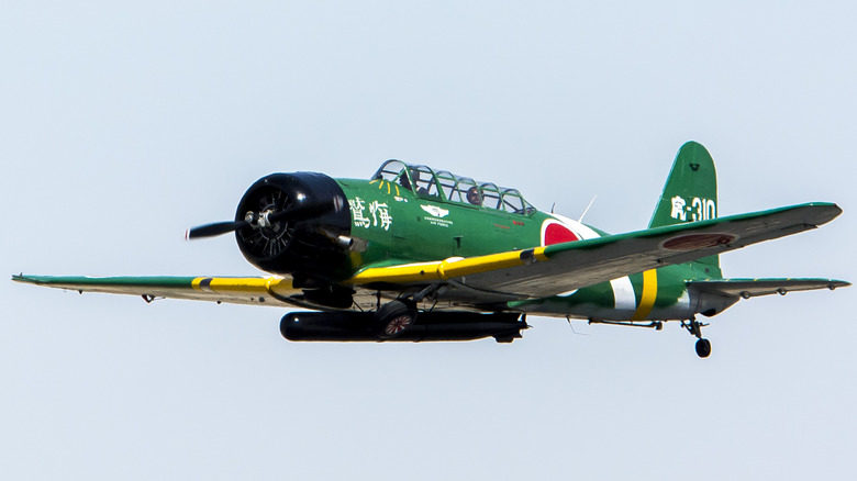 A green Nakajima B5N 