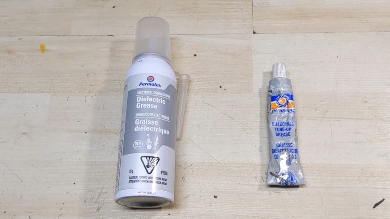 Can and tube of dielectric grease
