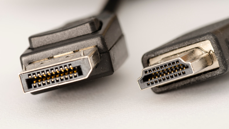 close up of HDMI and DisplayPort cables
