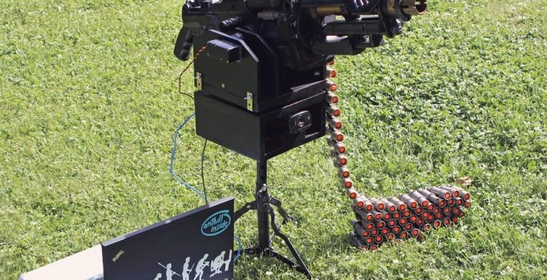 Giant Working NERF Gun Runs On Tiny Arduino
