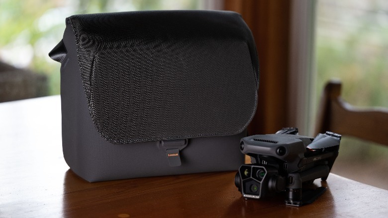 DJI Mavic 3 Pro