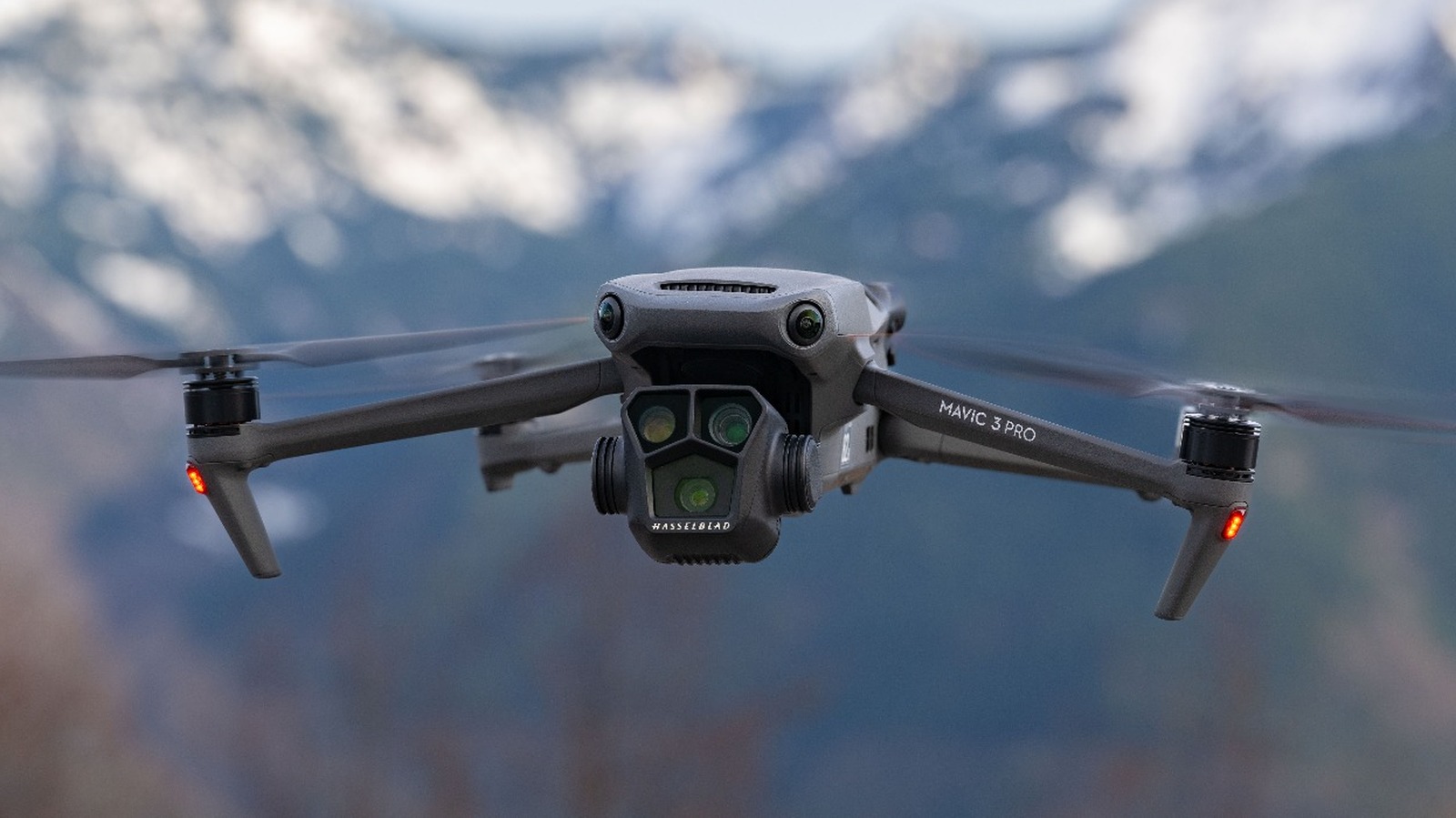 DJI Mavic 3 Pro Review: Bug-EyEd But Beautiful