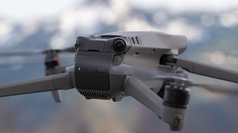 DJI Mavic 3 Pro