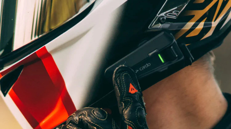 A shot of the Cardo PACKTALK Neo