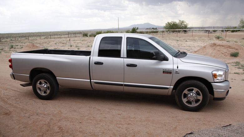 2007 Dodge Ram 2500 diesel truck