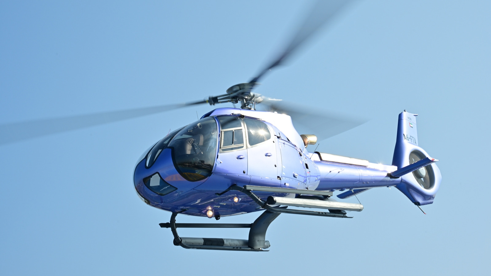 Нисдэг тэрэгнүүд автомат жолоодлоготой юу?