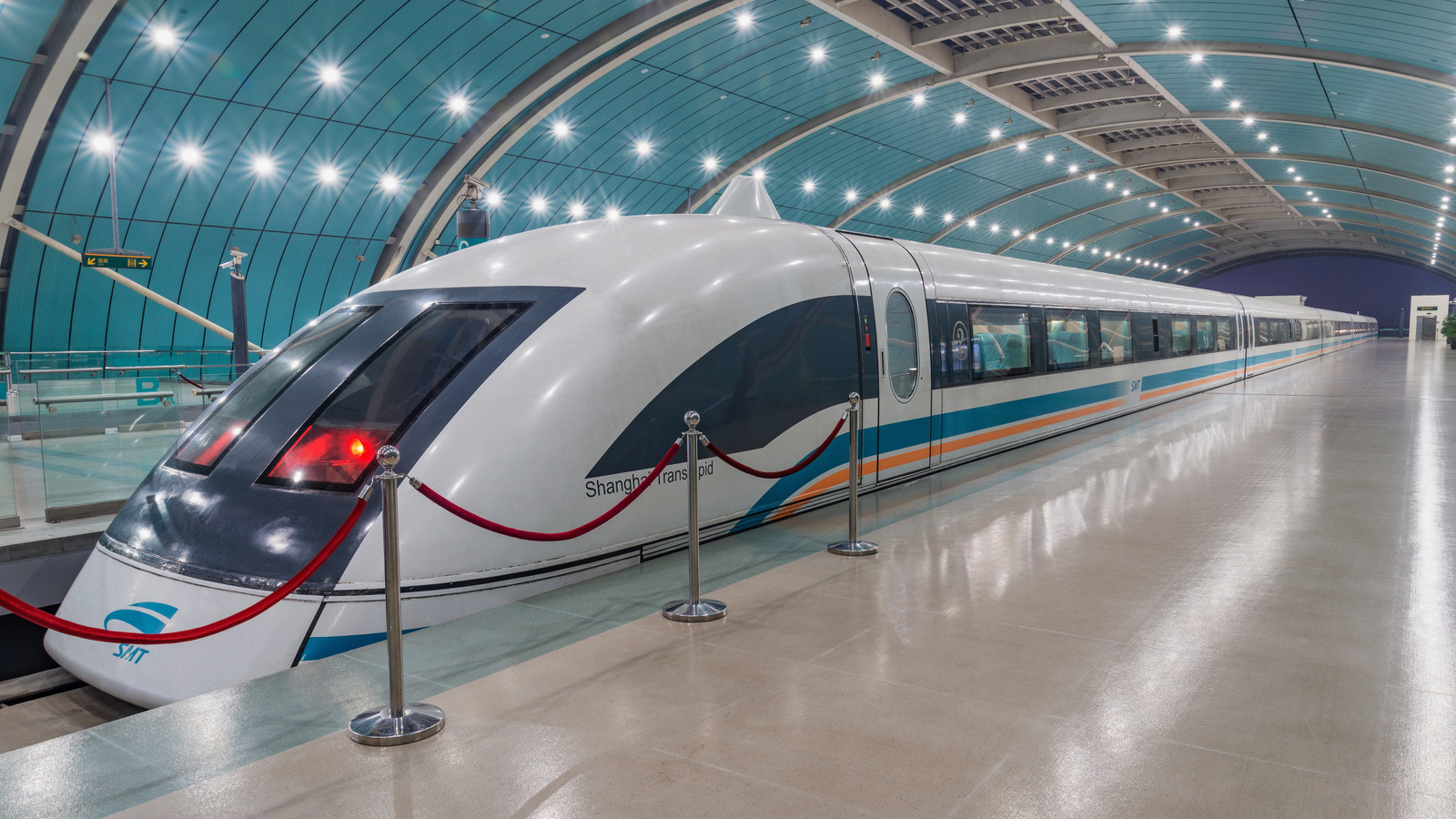 Do High-Speed Magnetic Bullet Trains Use Wheels To Stay On The Tracks?