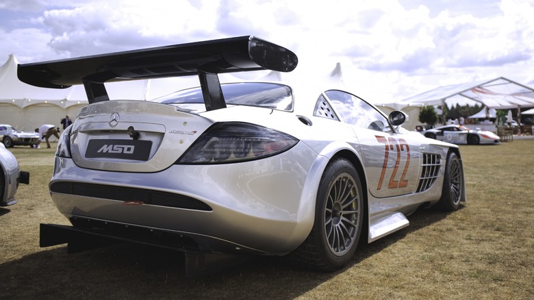 Rear spoiler on Mercedes SLK McLaren