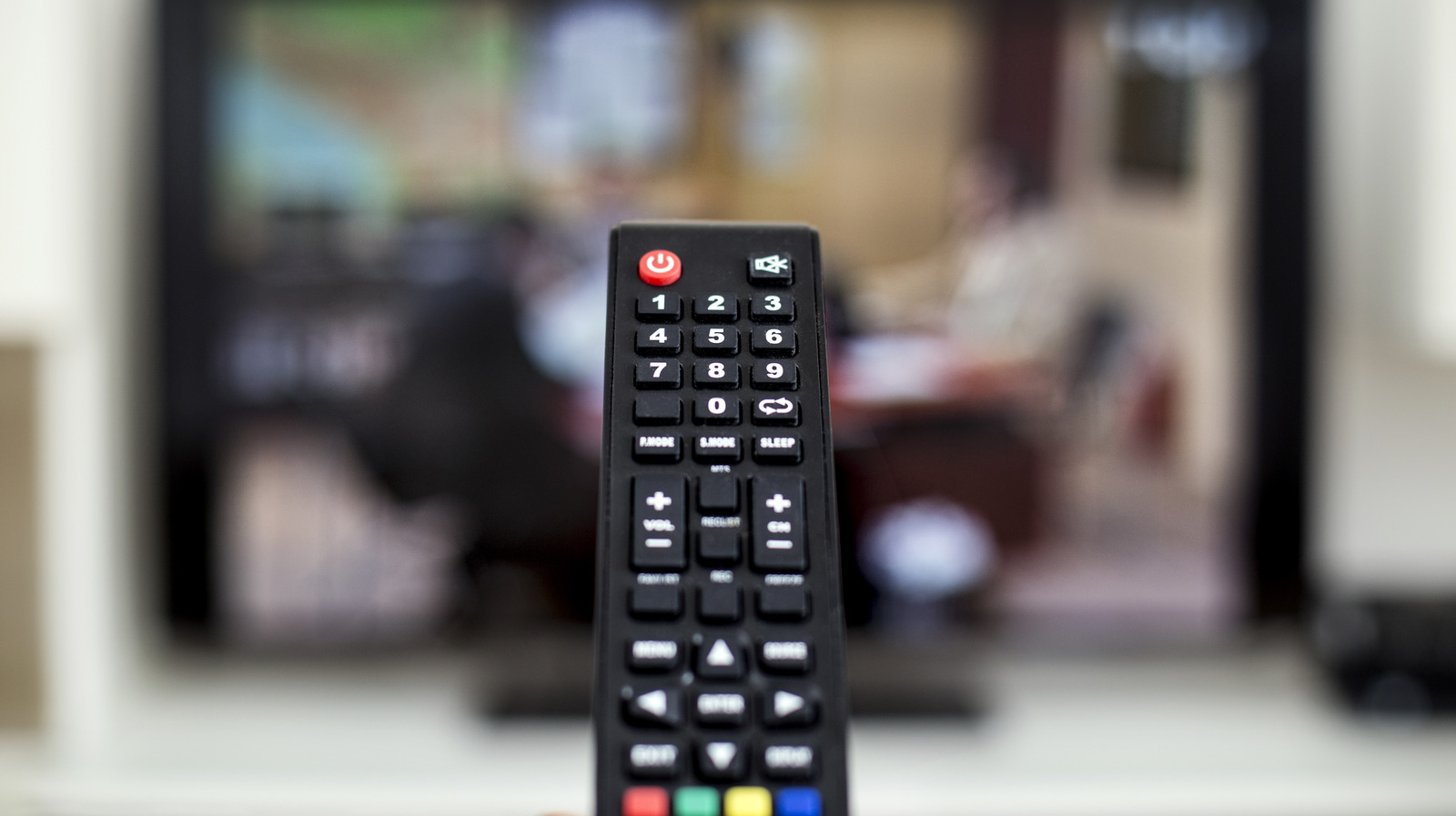 Do Universal Remotes Work With Smart TVs? - SlashGear