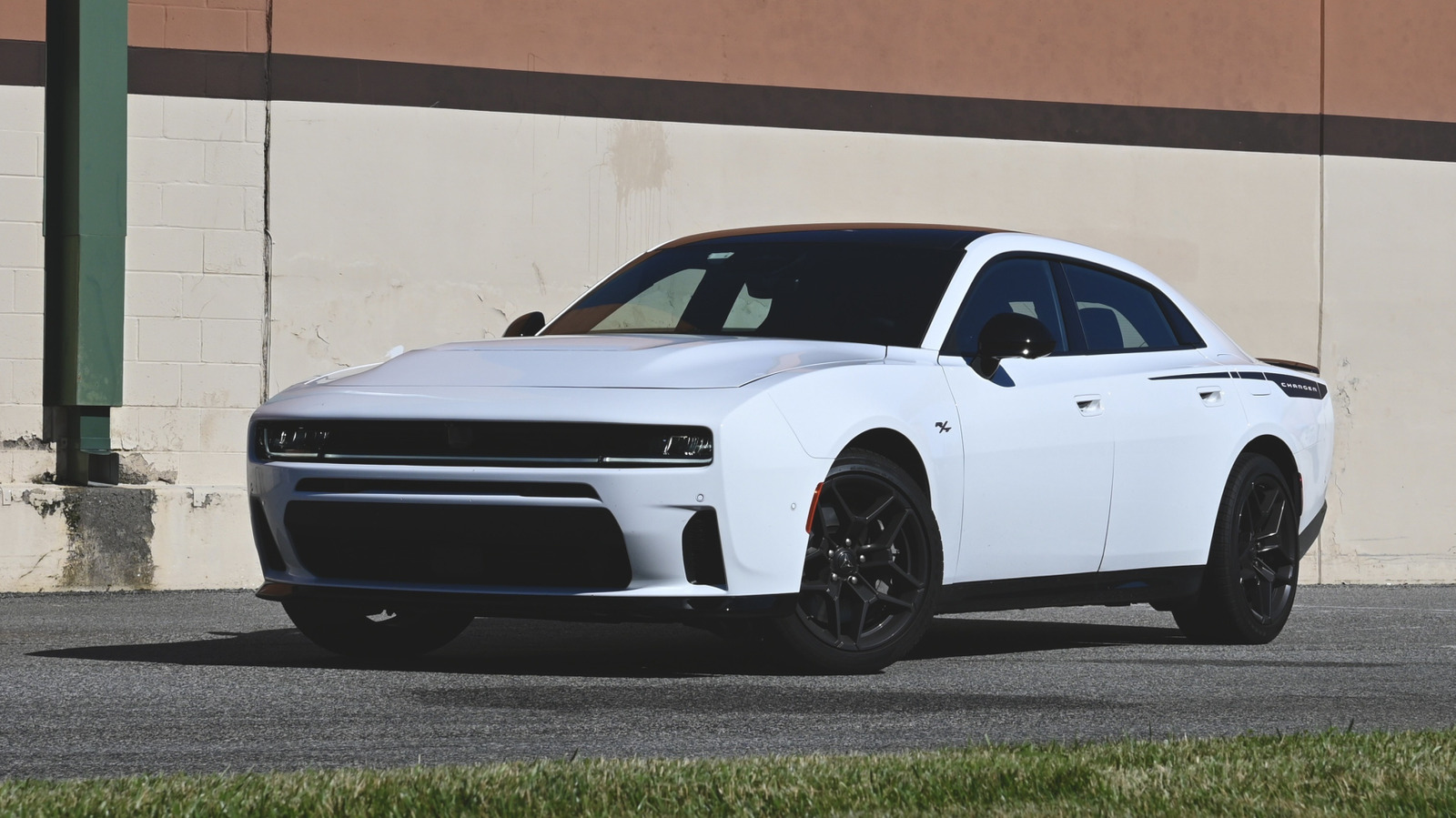 Dodge's 2026 Charger R/T Sixpack Feels Like Peak Muscle Car Nostalgia, And Not In A Good Way