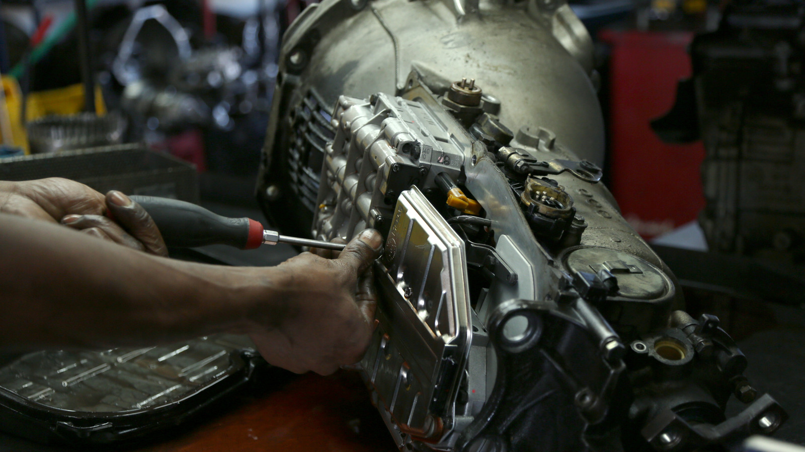Does A Sealed Transmission Need To Be Serviced?