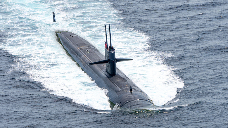 Does A Torpedo Have To Hit A Ship To Sink It?