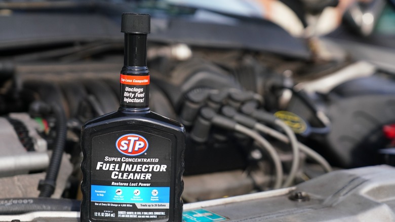 fuel injector cleaner in engine bay