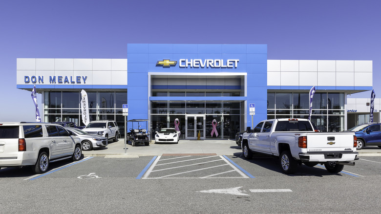 Outside view of a Chevrolet dealership