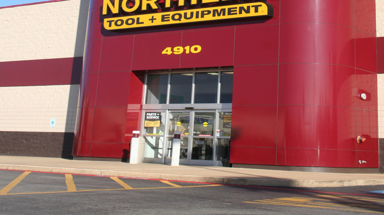 Norther Tool + Equipment store front