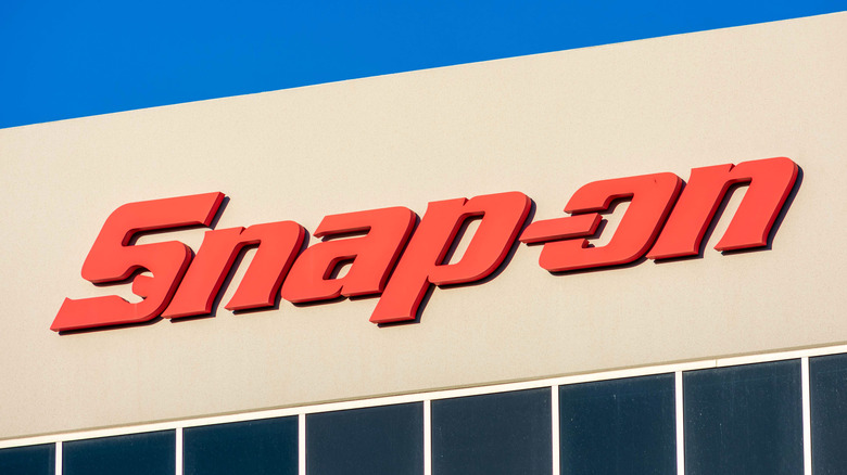 The Snap-on logo on the side of a building.