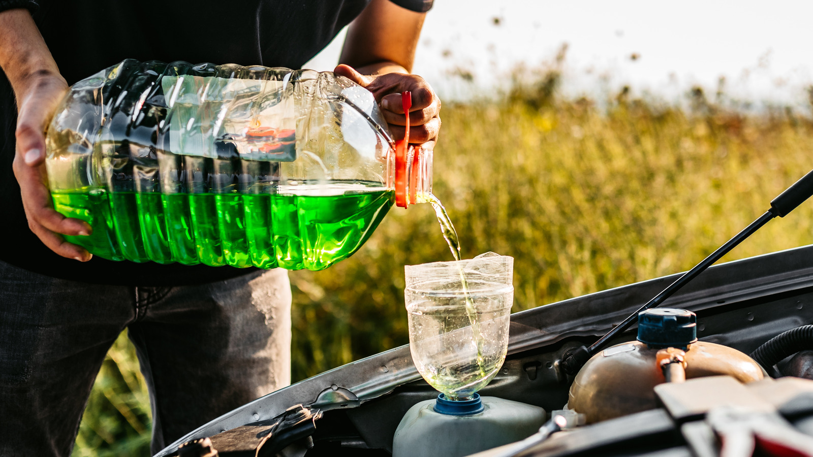The Benefits of Using Windshield Washer Fluid