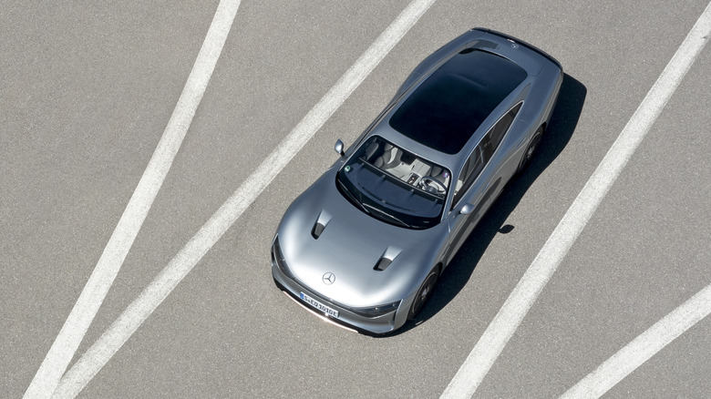 Mercedes-Benz VISION EQXX solar roof